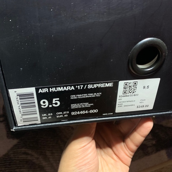 Supreme Nike AirMax - Picture 8 of 8